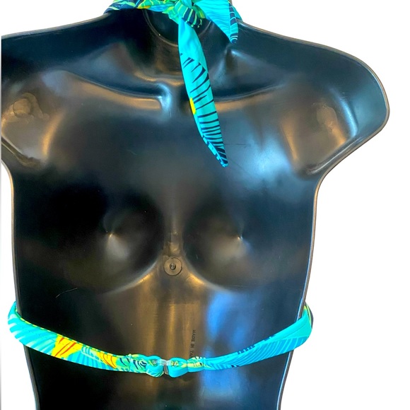 Niki Wior tropical print Halter bikini top with gold hardware NWOT size M. - Picture 3 of 6